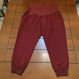 Figs burgundy maternity Zamora scrub pant
